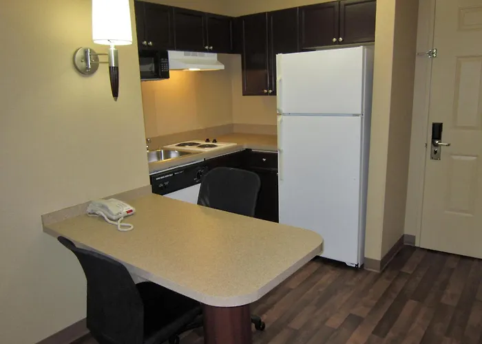 Extended America - - Chandler - E Chandler Blvd Hotel 2*