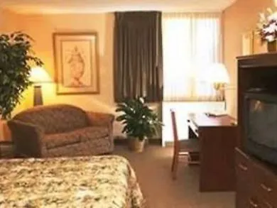 Extended America - - Chandler - E Chandler Blvd 2*