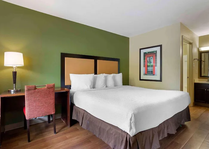 Extended America - - Chandler - E Chandler Blvd 2*