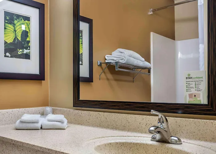 Extended America - - Chandler - E Chandler Blvd Hotel 2*