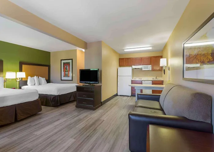 Extended America - - Chandler - E Chandler Blvd Phoenix