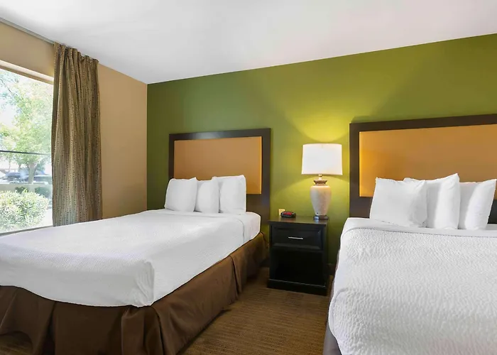 Extended America - - Chandler - E Chandler Blvd 2*