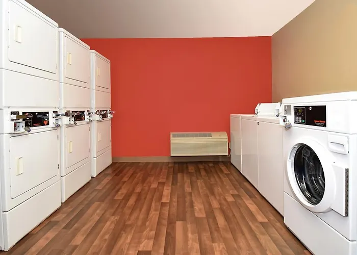 Extended America - - Chandler - E Chandler Blvd 2*