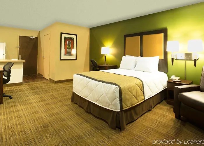 Extended America - - Chandler - E Chandler Blvd 2*