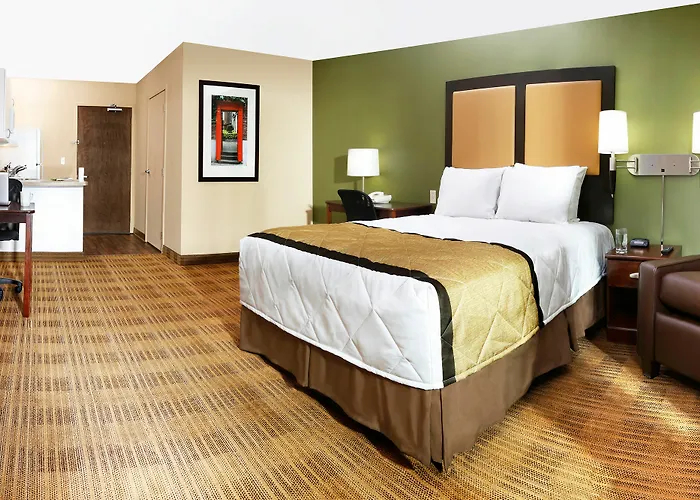 Extended America - - Chandler - E Chandler Blvd 2*
